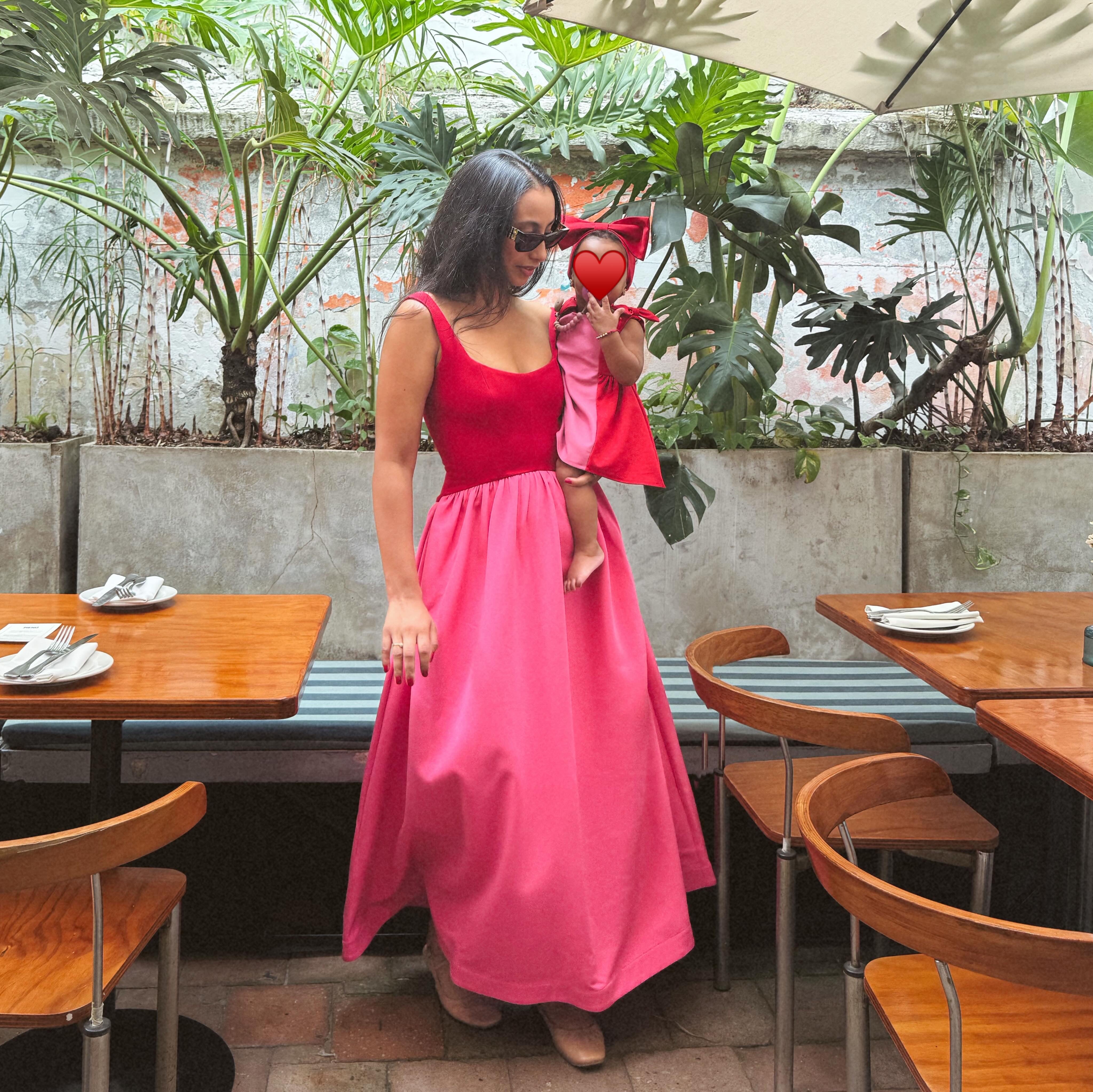Ladyswan Midi Dress