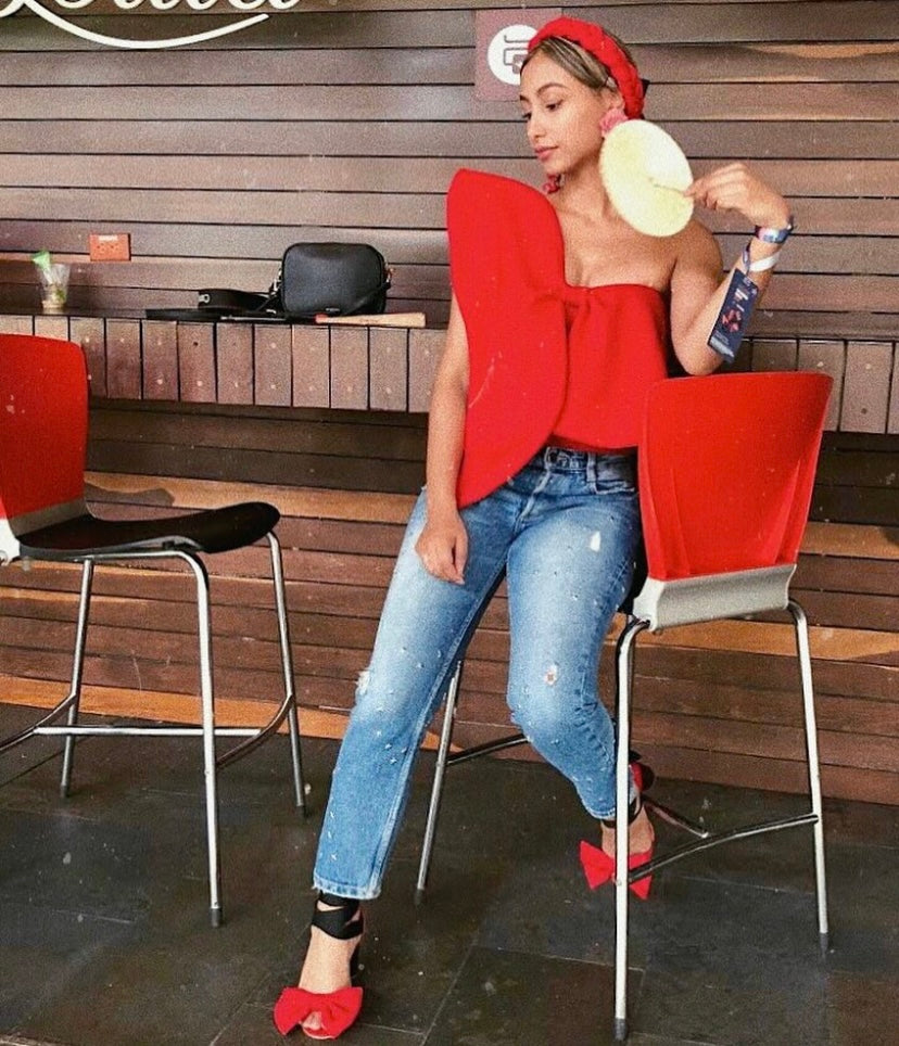 Esta Mariposa Top