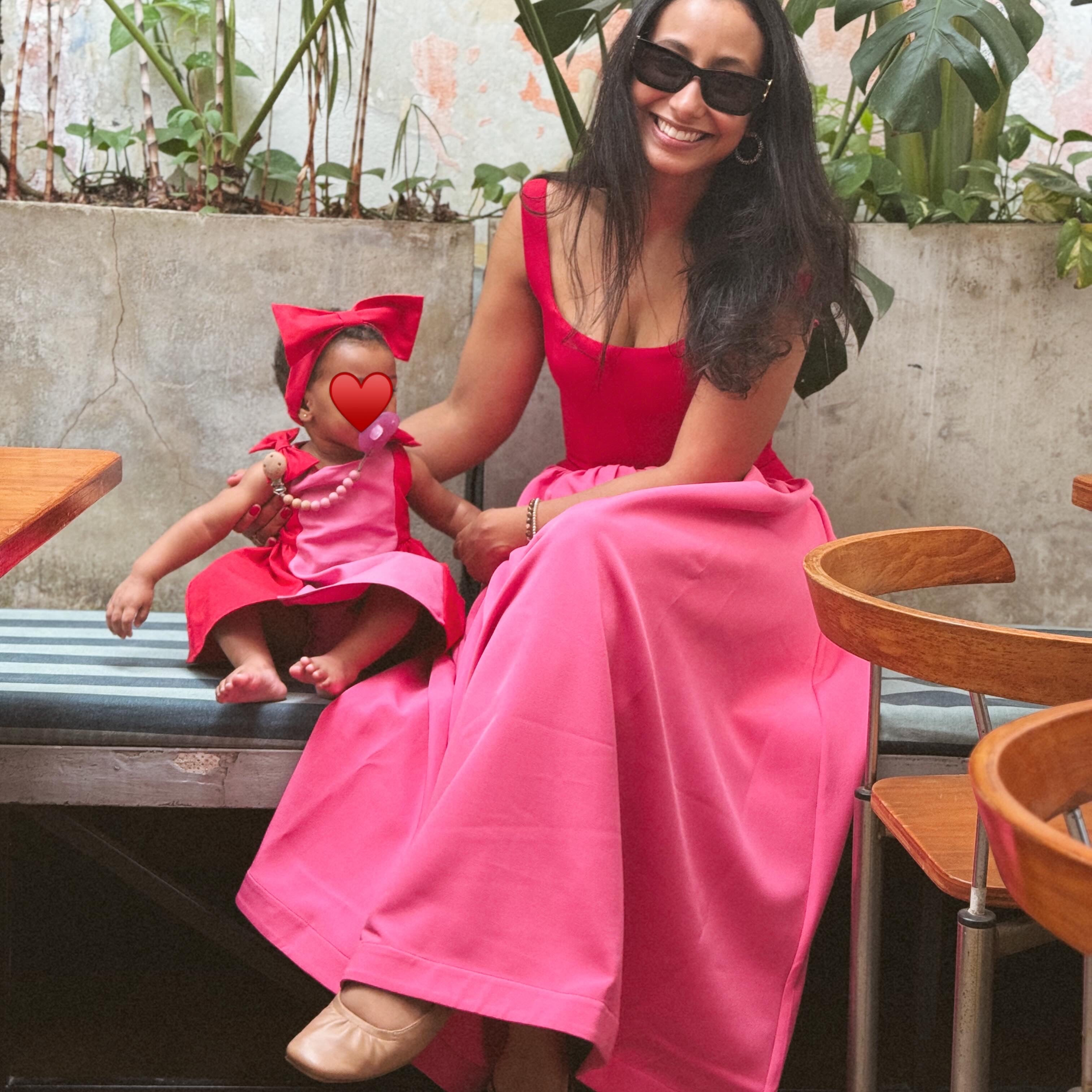 Ladyswan Midi Dress
