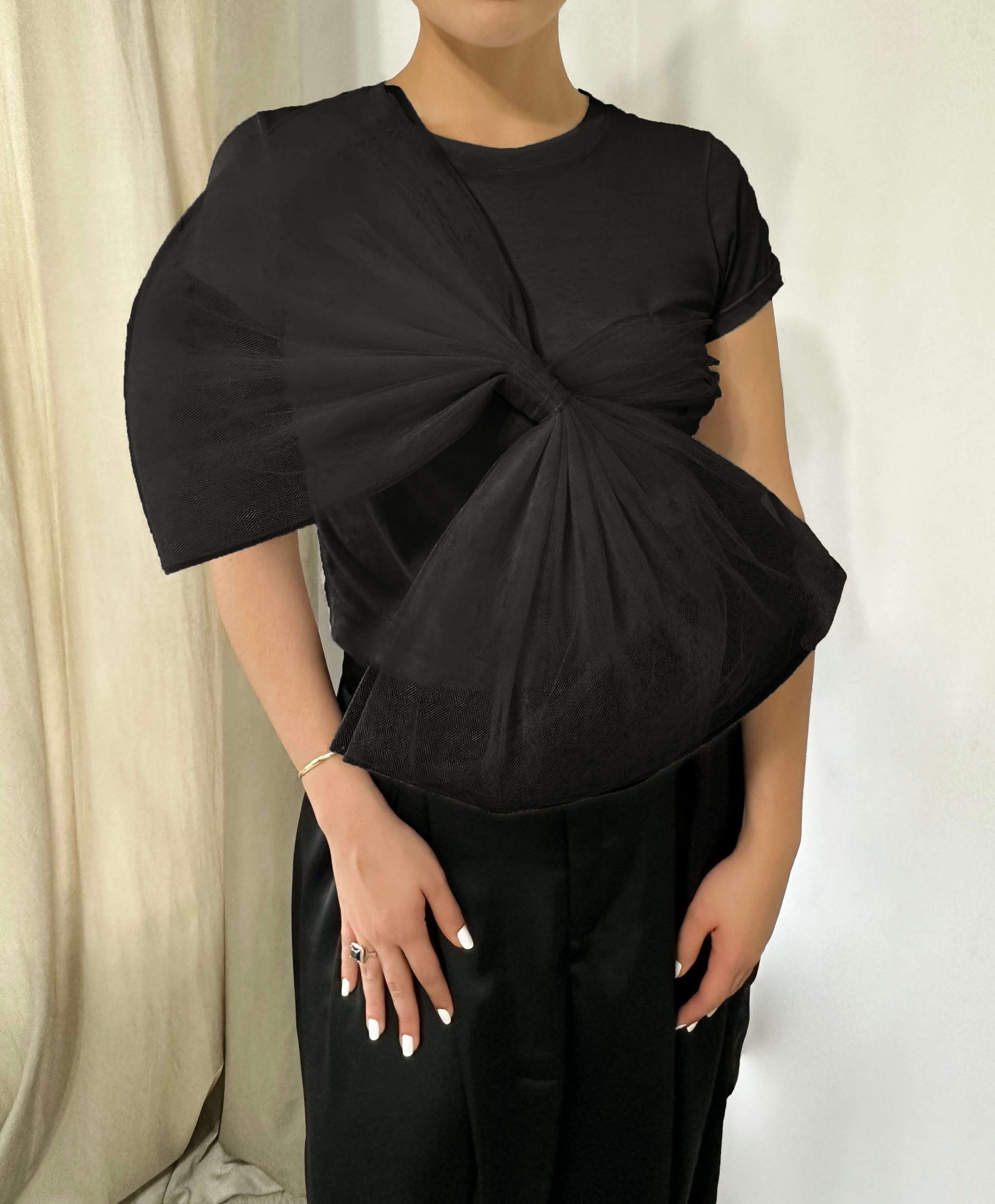 Josefina Diagonal Bow Solid